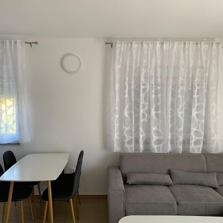 Appartement Apartman Ki à Pula Extérieur photo
